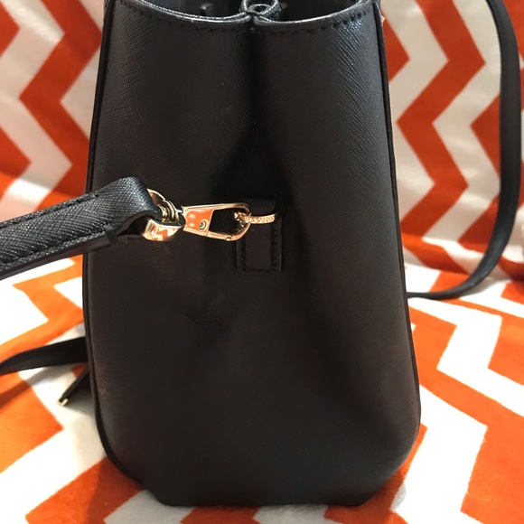 Kate Spade Leila Medium Triple Compartment Shoulder Bag - Black - Picture 5 of 8